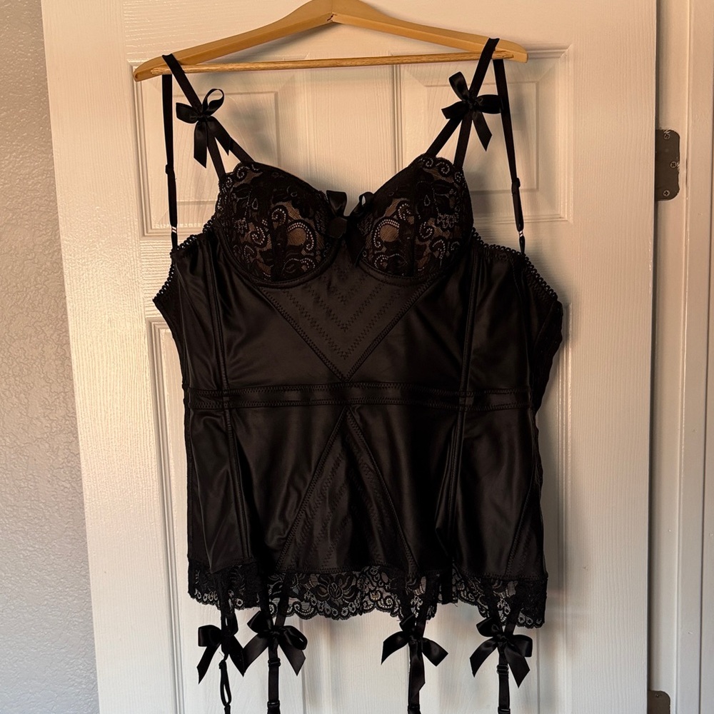 Black Lace Bustier with Straps